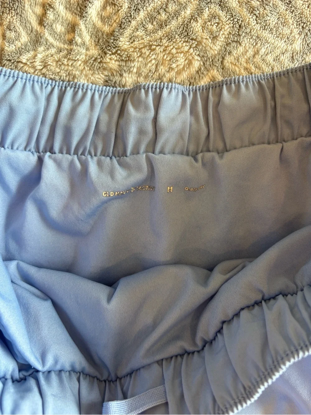 Old Navy Light Blue Mid-Rise StretchTech Run Shorts 3-inch Inseam Medium - Picture 4 of 7